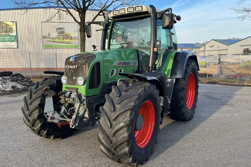 FENDT 714 VARIO