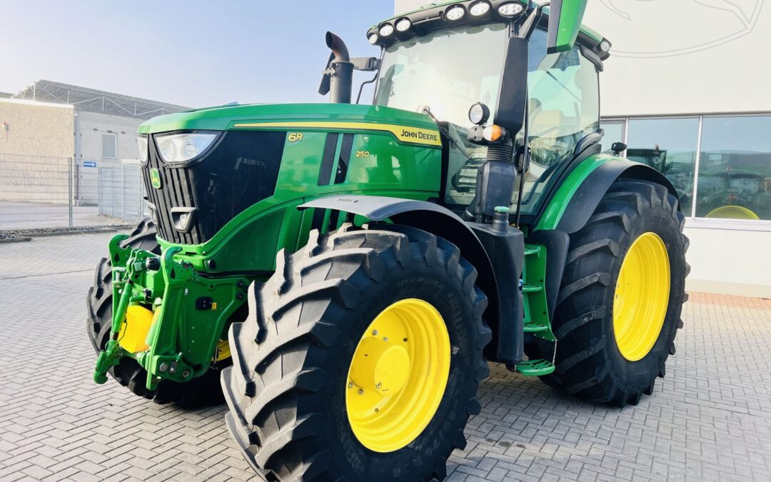 JOHN DEERE 6R 250